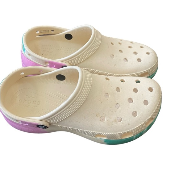Crocs Classic Platform Ombre Clogs - Picture 2 of 13